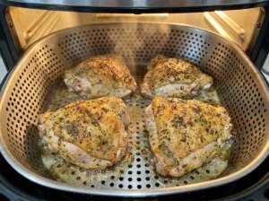 Chicken_thighs_in_air fryer